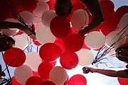 高中生飞气球提高对少女心理健康问题的认识